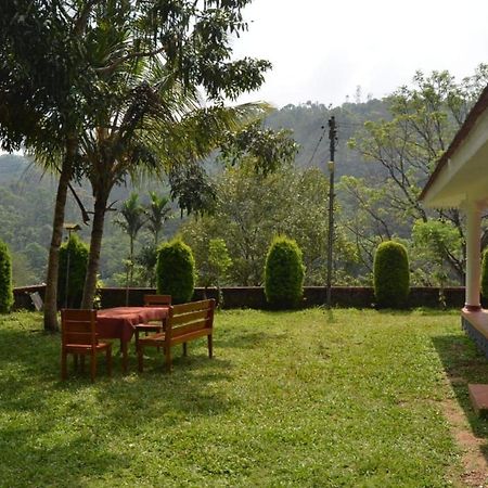 Cassells Jungle Resorts Thekkady Vandiperiyār Exterior foto